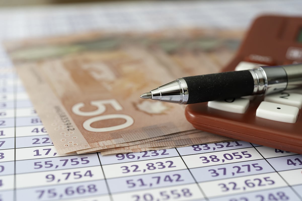 Business Assistance Scenario: Discovering Financial and Strategic Planning Resources